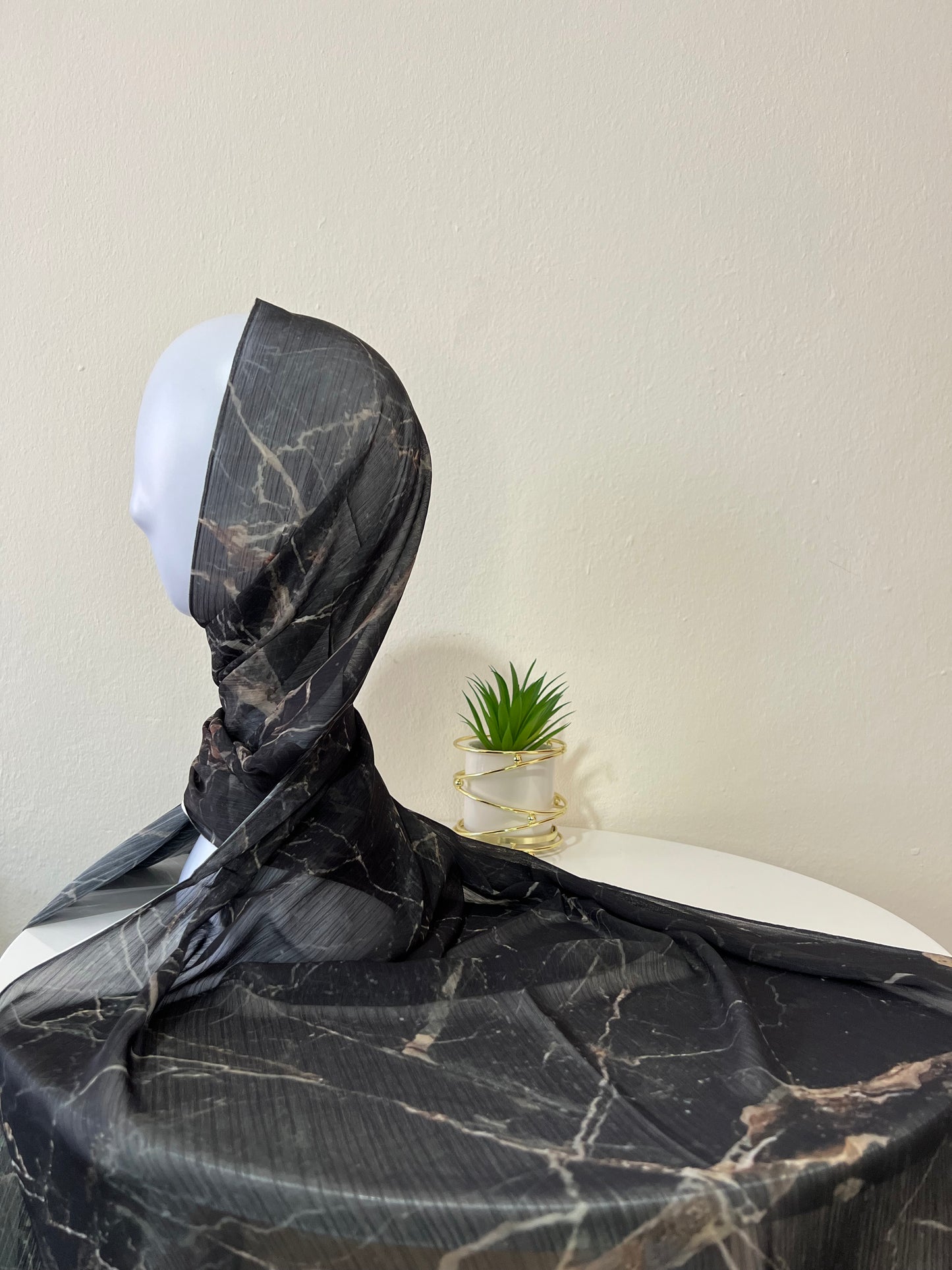 كريبون معرق