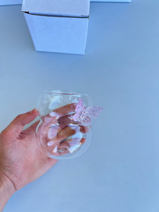Butterfly mug - u